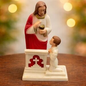 Holy Communion Statue Plastic Jesus Altar Boy Catholic Hartland Molded #228